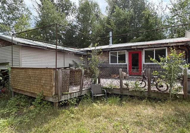 image of 18344 9 Mile Rd, Reed City, MI 49677 | MLS# 70548241
