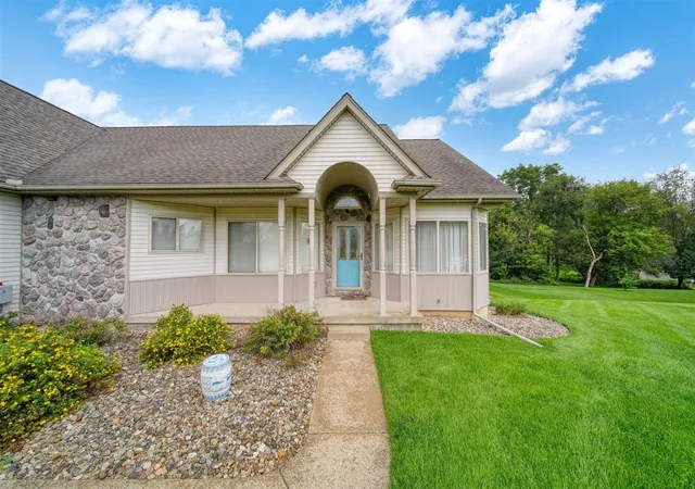 3rd image of 10544 Keane Dr, Grass Lake, MI 49240 | MLS# 70552927