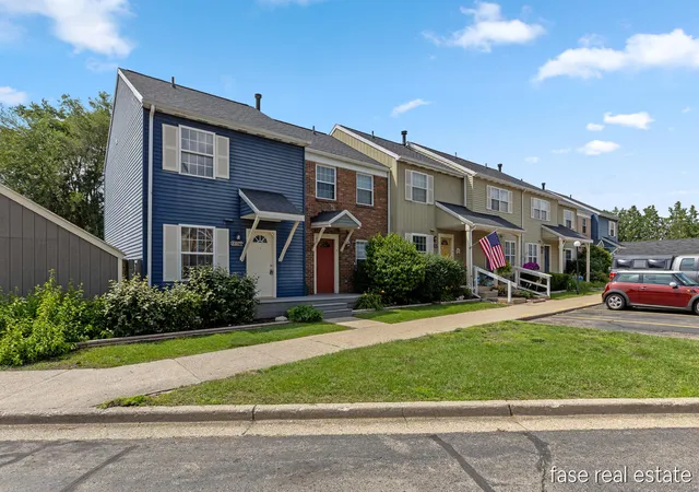 Homes for sale in Comstock Park, MI | 4605 Tabor Rd, Comstock Park, MI 49321 | MLS# 70545438