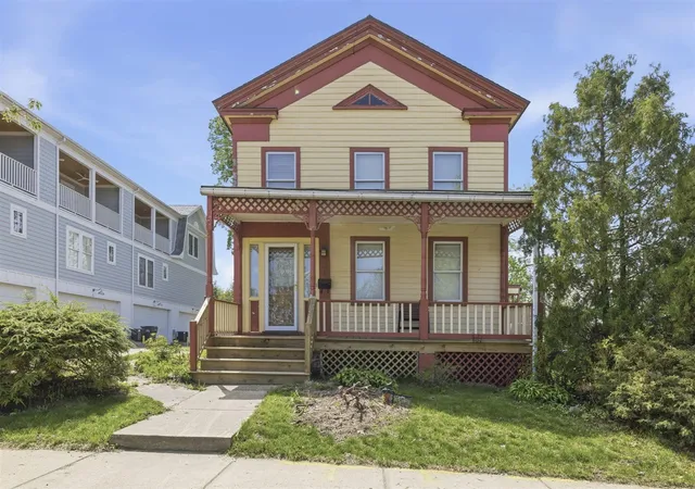 Homes for sale in New Buffalo, MI | 126 N Barton St, New Buffalo, MI 49117 | MLS# 70527422