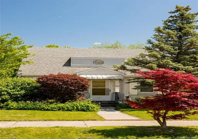 Homes for sale in Hazel Park, MI | 23122 Reynolds Ave, Hazel Park, MI 48030 1477 | MLS# 60996038