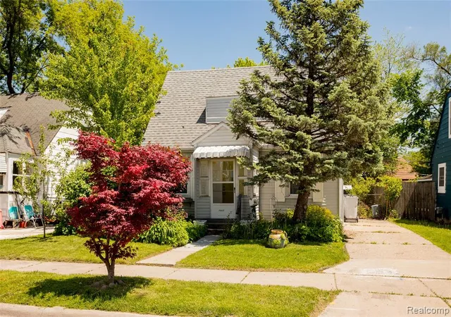 Homes for sale in Hazel Park, MI | 23122 Reynolds Ave, Hazel Park, MI 48030 1477 | MLS# 60996038