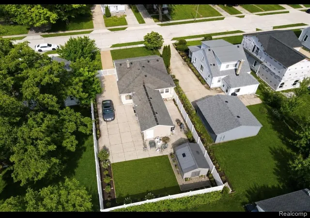 Photo 3 of Single family home for sale at 26536 Palmer Blvd, Madison Heights, MI 48071 | MLS# 61019727 | Listing updated on 2026-08-29