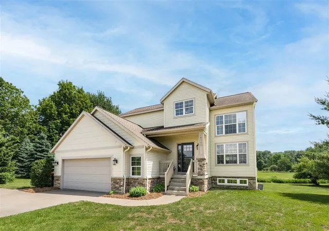 1st image of 4140 88th St, Byron Center, MI 49315 | MLS# 70538459