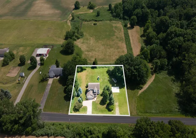 3rd image of 4140 88Th St, Byron Center, MI 49315 | MLS# 70538459