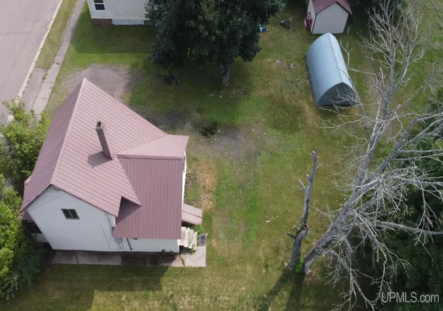 Photo 3 of Single family home for sale at 23 1st Street, South Range, MI 49963 | MLS# 50216570 | Listing updated on 2026-08-28
