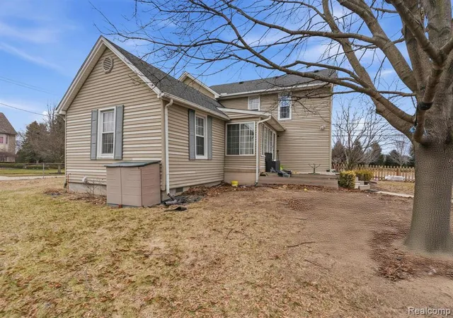18th image of 49777 Card Rd, Macomb, MI 48044 | MLS# 61017504