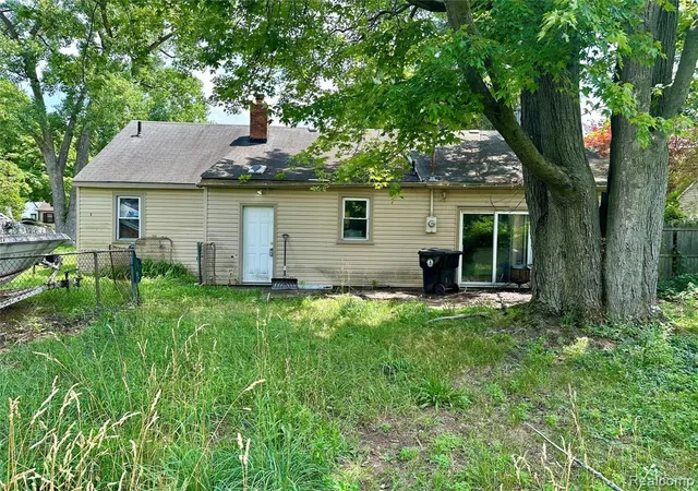 Photo 2 of Single family home for sale at 20483 Five Points St, Redford, MI 48240 1016 | MLS# 61022924 | Listing updated on 2026-08-21