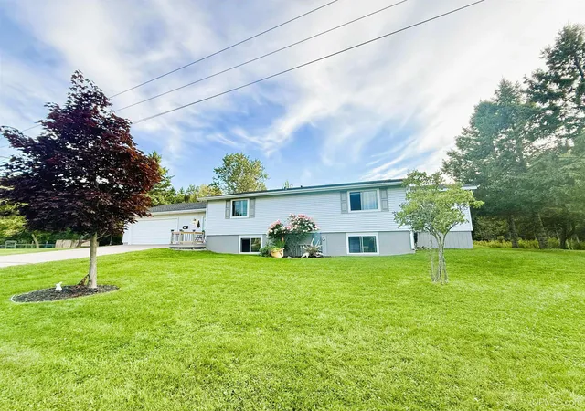 Photo 1 of Single family home for sale at 101 3rd Avenue, Norway, MI 49870 | MLS# 50186196 | Listing updated on 2025-09-13