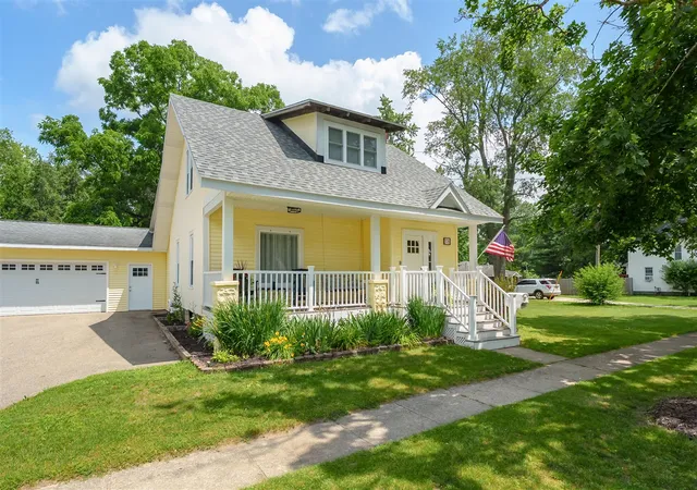 Homes for sale in Otsego, MI | 378 W Franklin St, Otsego, MI 49078 | MLS# 70542751