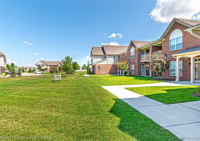 2nd image of 22137 Aberdeen Dr #99, Macomb, MI 48042 | MLS# 61017917