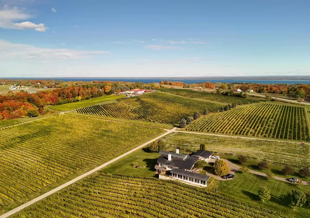 3rd image of 2721 Nelson Rd, Traverse City, MI 49686 | MLS# 80057590