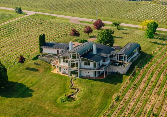 4th image of 2721 Nelson Rd, Traverse City, MI 49686 | MLS# 80057590