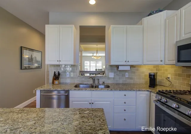 Homes for sale in Grand Rapids, MI | 1183 Kensington St, Grand Rapids, MI 49534 | MLS# 70535512