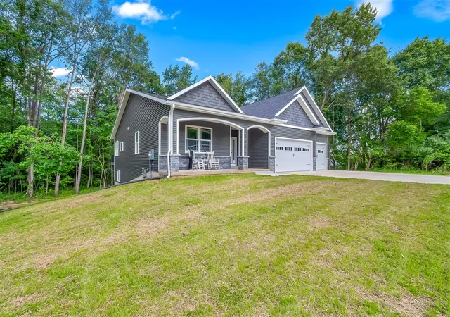 4th image of 79 Arapaho Trl, Coldwater, MI 49036 | MLS# 70540545