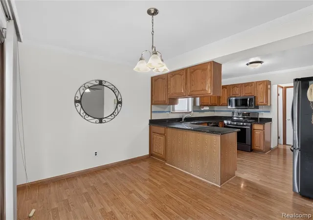 Photo 5 of Sale Pending at 24720 Kings Pointe, Novi, MI 48375 | MLS# 61019352 | Listing updated on 2026-08-23
