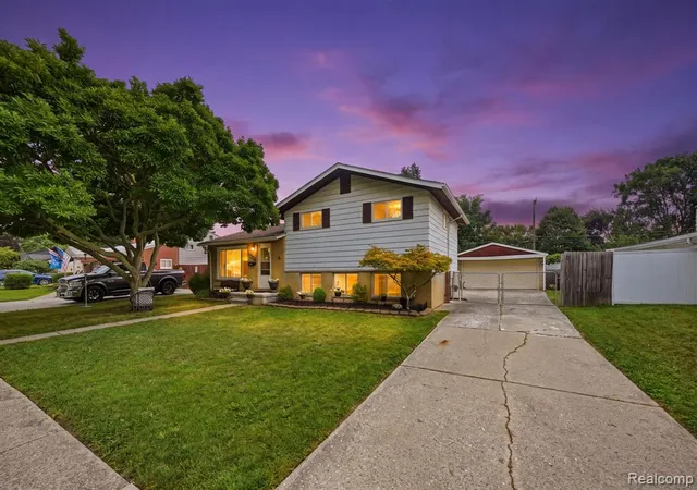 Photo 1 of Sale Pending at 20410 Dubois St, Clinton Township, MI 48035 4415 | MLS# 61024727 | Listing updated on 2026-09-13