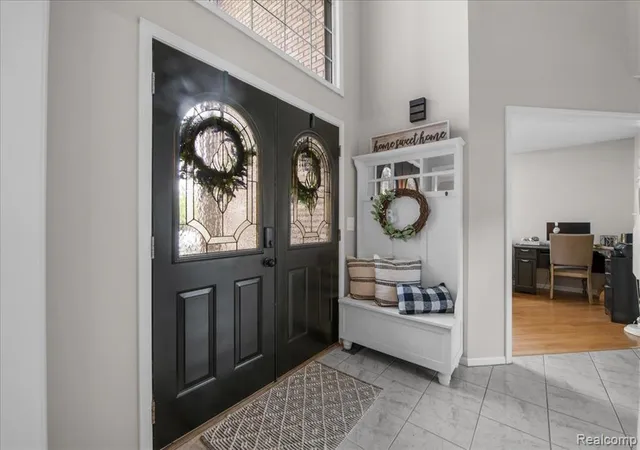 5th image of 45433 Indian Creek Dr, Canton, MI 48187 | MLS# 61007917