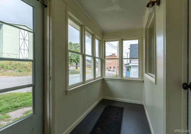 Photo 2 of Single family home for sale at 109 S 4th St, Crystal Falls, MI 49920 | MLS# 50220051 | Listing updated on 2026-08-31