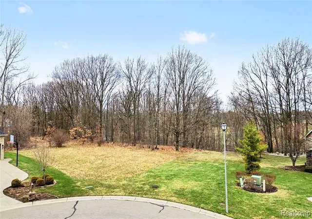 5th image of 9519 Country Club Ln, Davison, MI 48423 | MLS# 60977292