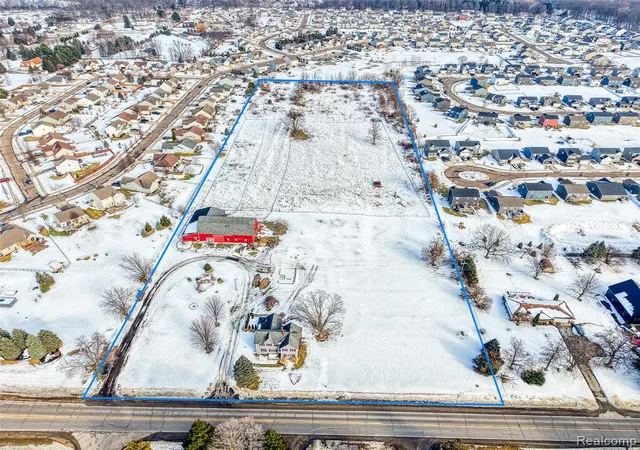 2nd image of 3342 Oak Grove Rd, Howell, MI 48855 | MLS# 60973291