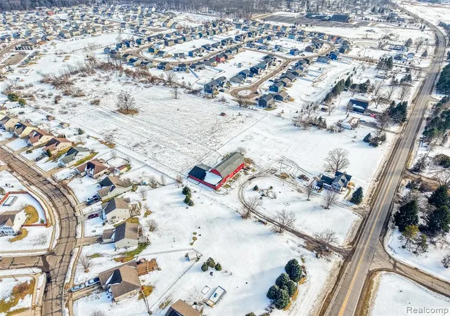 4th image of 3342 Oak Grove Rd, Howell, MI 48855 | MLS# 60973291