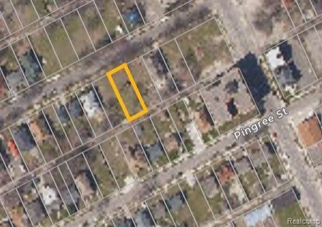 2nd image of 657 Blaine St, Detroit, MI 48202 | MLS# 60301165