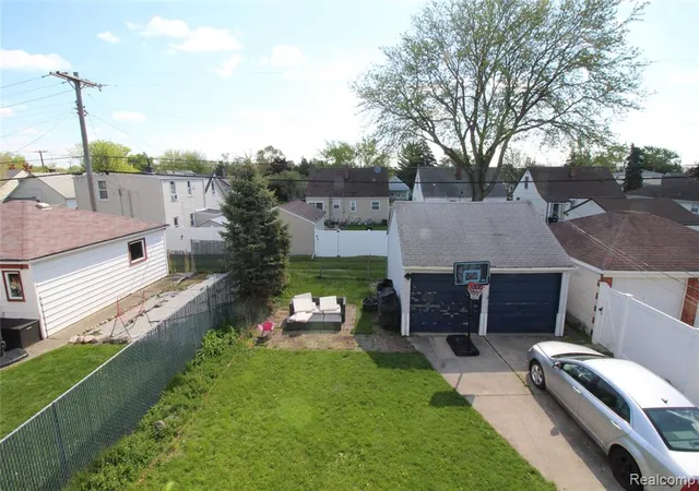 Homes for sale in Wyandotte, MI | 3537 16th St, Wyandotte, MI 48192 | MLS# 60994150