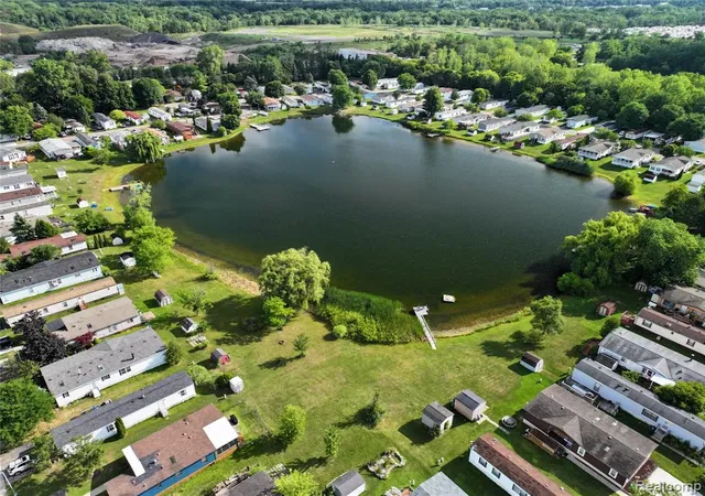 Photo 3 of Manufactured home for sale at 48582 Leafdale Ct, Shelby Twp, MI 48317 2747 | MLS# 61023356 | Listing updated on 2026-09-16