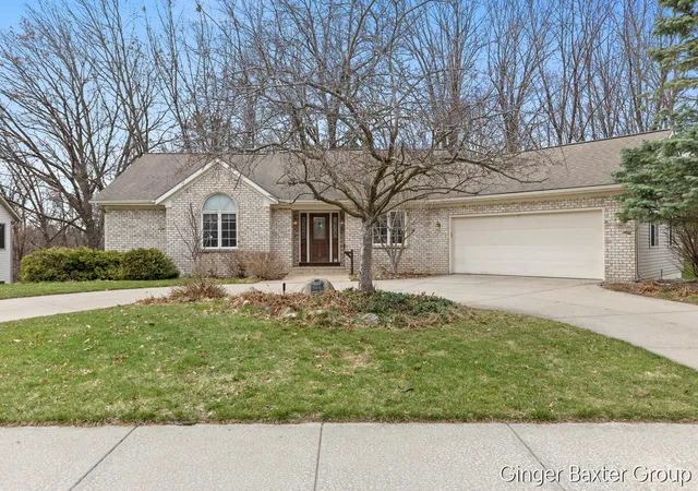 Homes for sale in Grand Rapids, MI | 3841 Summit View Dr, Grand Rapids, MI 49525 | MLS# 70523702