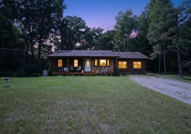 1st image of 10077 Maple Hill Rd, Howard City, MI 49329 | MLS# 70554065