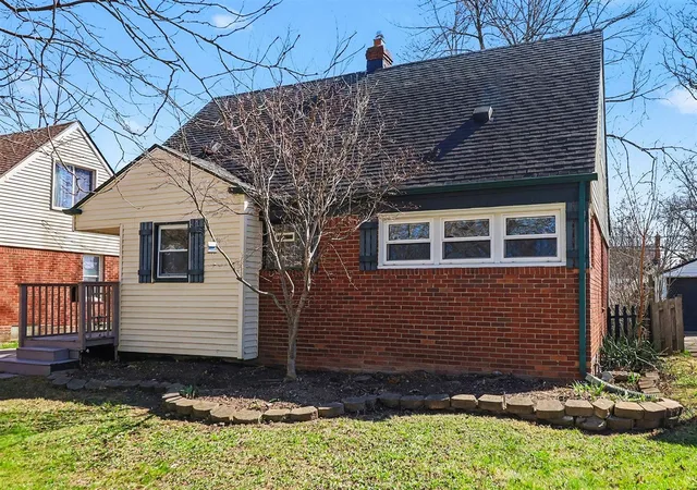 Homes for sale in Harper Woods, MI | 20450 Lancaster St, Harper Woods, MI 48225 | MLS# 70537776
