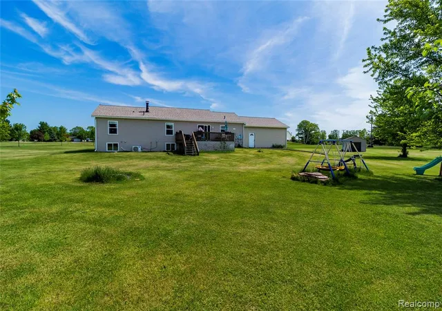 Homes for sale in Lapeer, MI | 1872 Lonsberry Dr, Lapeer, MI 48446 | MLS# 60997436
