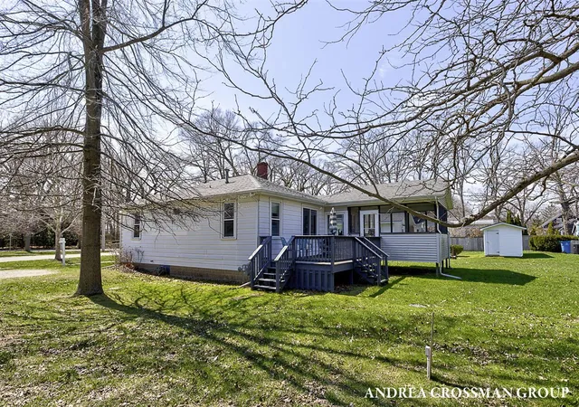 Homes for sale in Saugatuck, MI | 658 Allegan St, Saugatuck, MI 49453 | MLS# 70520139