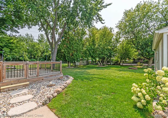 Photo 5 of Sale Pending at 330 E Washington St, Romeo, MI 48065 | MLS# 61020447 | Listing updated on 2026-09-02
