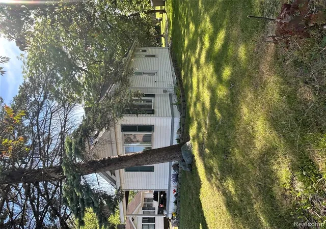 Homes for sale in Caro, MI | 100 S Hooper St, Caro, MI 48723 | MLS# 60999440