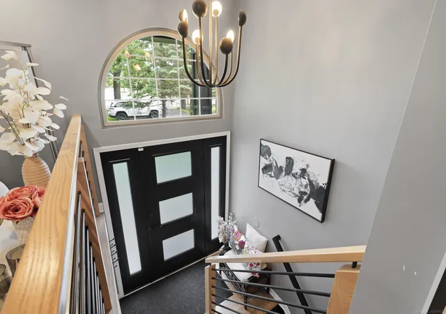 5th image of 2661 W South Blvd, Troy, MI 48098 | MLS# 50211845