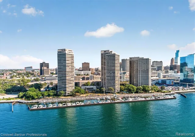 Photo 2 of Condo for sale at 1001 W Jefferso Riverfront Dr #14-G, Detroit, MI 48226 | MLS# 60977830 | Listing updated on 2026-08-10