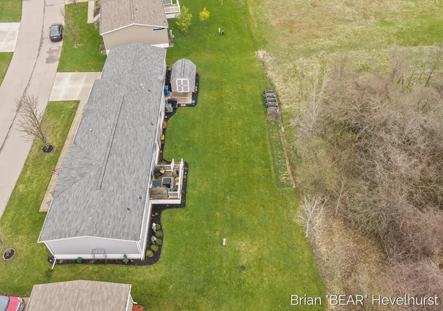 Homes for sale in Allendale, MI | 11700 Danton Dr, Allendale, MI 49401 | MLS# 70525288