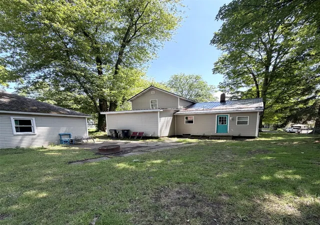 2nd image of 112 Alexander St, Bangor, MI 49013 | MLS# 70522320