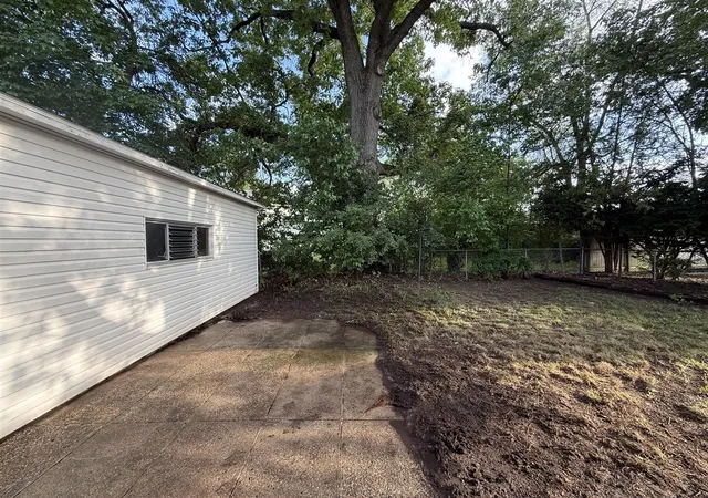 Photo 36 of Sale Pending at 1946 Adams St, Grand Rapids, MI 49506 | MLS# 70540424 | Listing updated on 2026-09-04