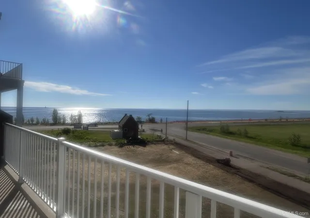 Homes for sale in Marquette, MI | 2401 N Lakeshore Blvd, Marquette, MI 49855 | MLS# 50145782