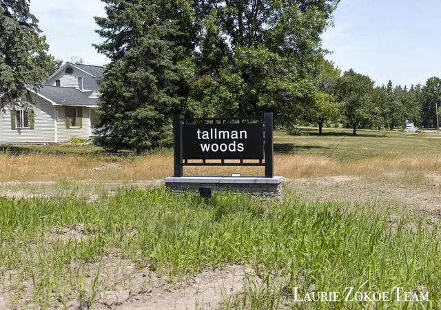 Homes for sale in Grand Rapids, MI | 4345 Tallman Woods Dr #10, Grand Rapids, MI 49534 | MLS# 70490647