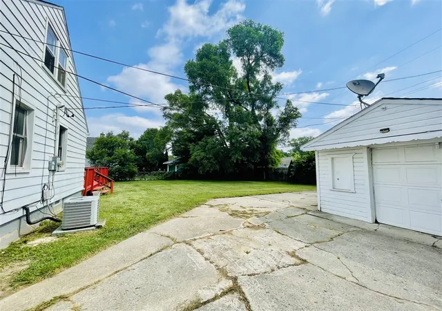 33rd image of 9544 Nathaline Ave, Redford, MI 48239 | MLS# 70479649
