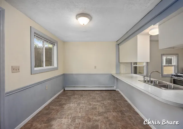 Homes for sale in Grand Rapids, MI | 64 Quimby St, Grand Rapids, MI 49505 | MLS# 70532538