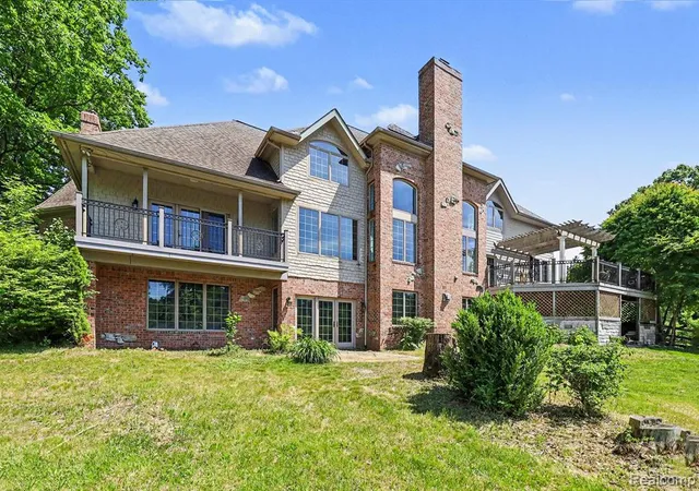 2nd image of 16400 Easudes Rd, Grass Lake, MI 49240 | MLS# 60999769