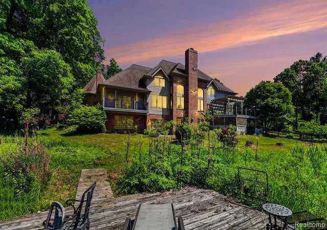 4th image of 16400 Easudes Rd, Grass Lake, MI 49240 | MLS# 60999769