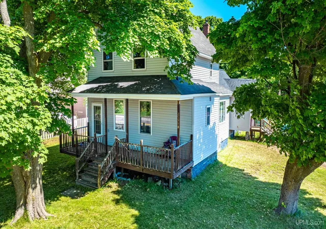 Homes for sale in Calumet, MI | 25998 Depot St, Calumet, MI 49913 | MLS# 50212792