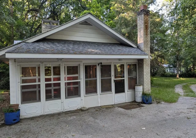 Homes for sale in Montague, MI | 4620 W Meinert Park Rd, Montague, MI 49437 | MLS# 70541099