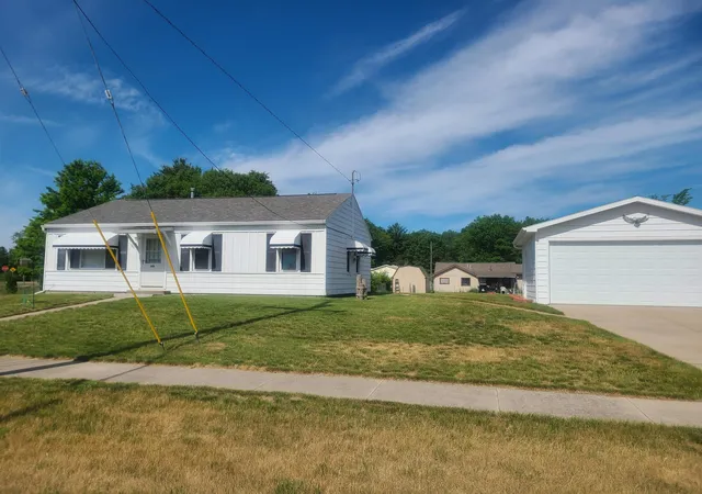 29th image of 300 S State St, Oscoda, MI 48750 | MLS# 80069692